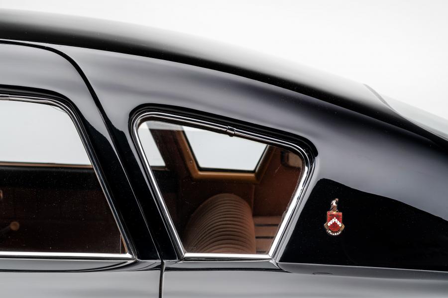 Детали экстерьера Tucker Sedan (1030) 1948 года  (фото 4 из 17)